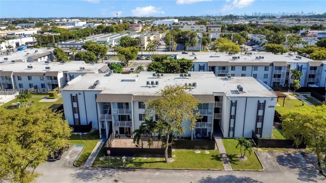$244,900 | 4810 Northwest 79th Avenue, Unit 108, Doral, FL 33166
