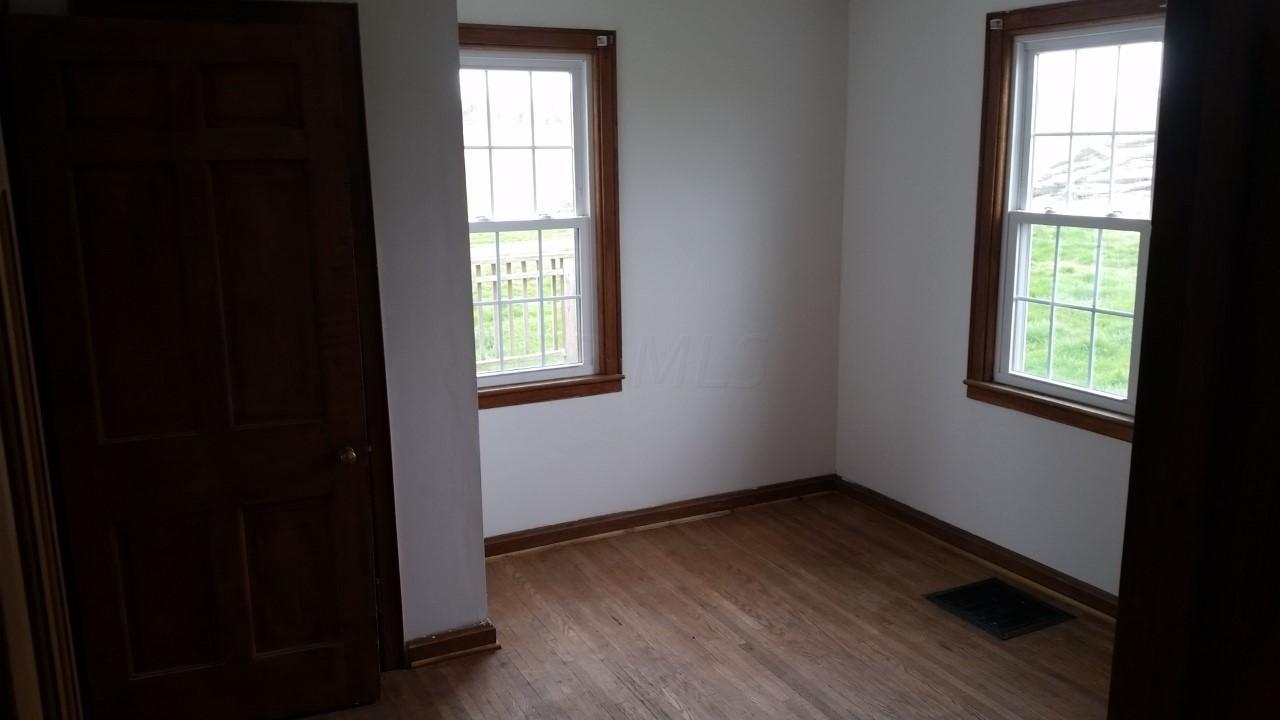 293 Mt Zion Road Southwest Lancaster, OH 43130 - Photo 8 of 8 Gallery Image 8