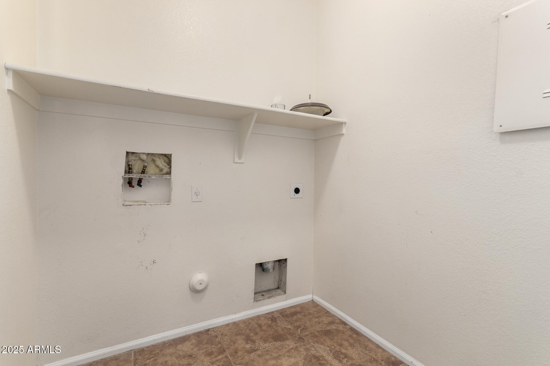 738 East Saddle Way San Tan Valley, AZ 85143 - Photo 25 of 29 25 - Saddle