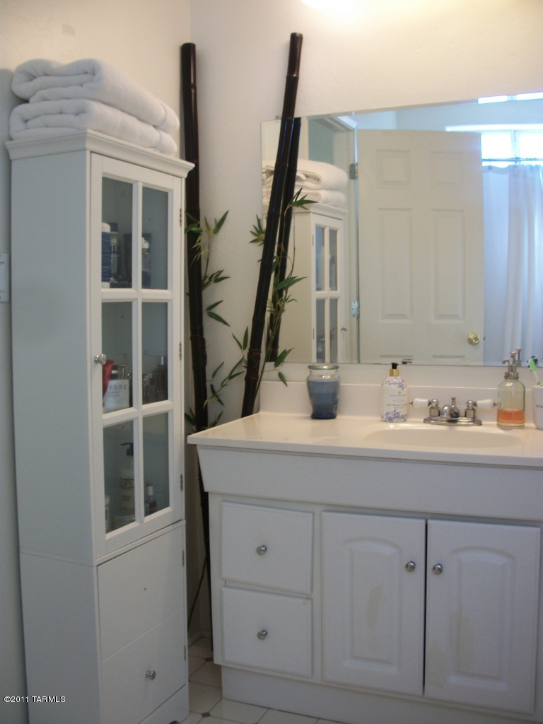 528 South Country Club Road Tucson, AZ 85716 - Photo 17 of 36