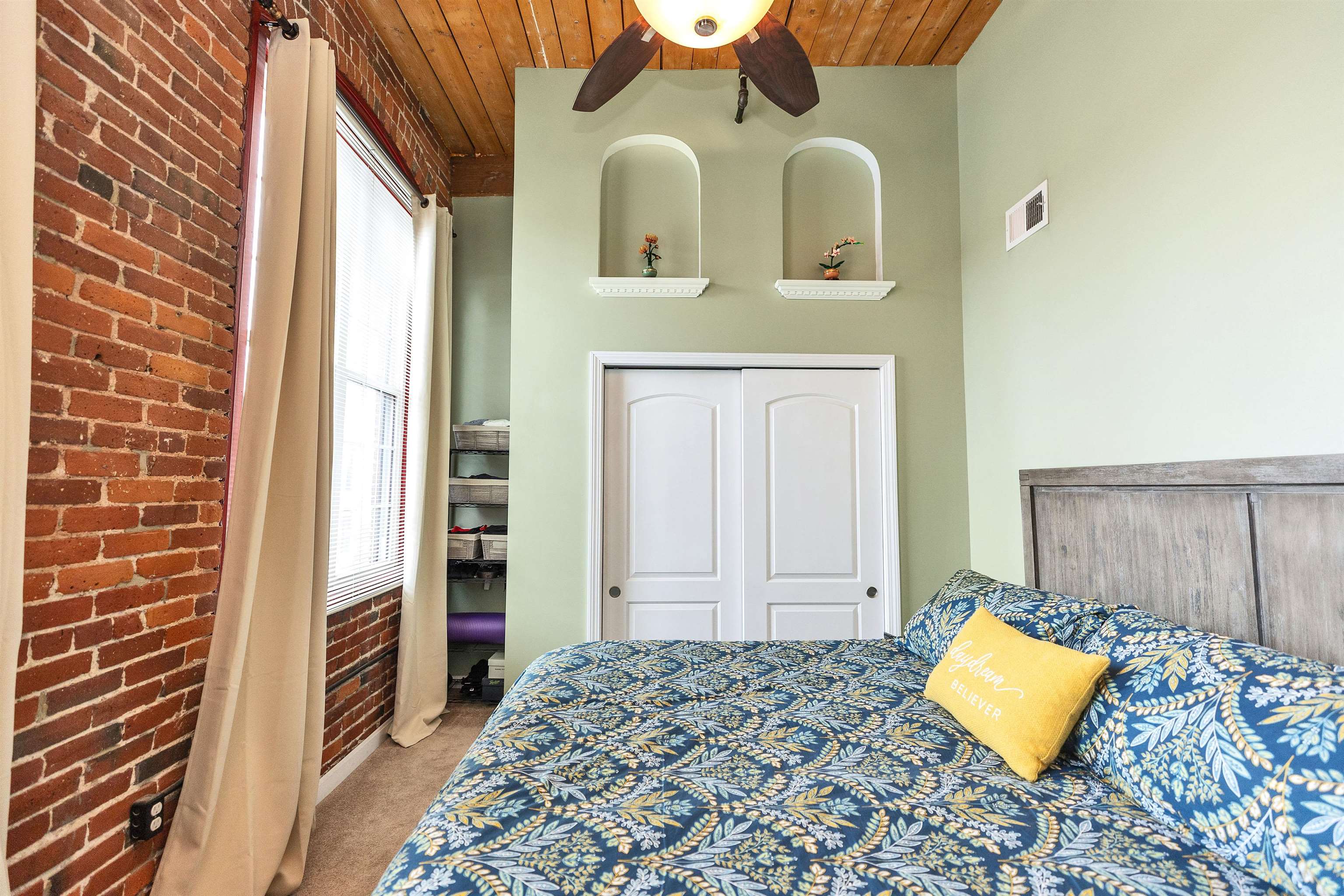 470 Silver Street, Unit 413 Manchester, NH 03103 - Photo 21 of 44