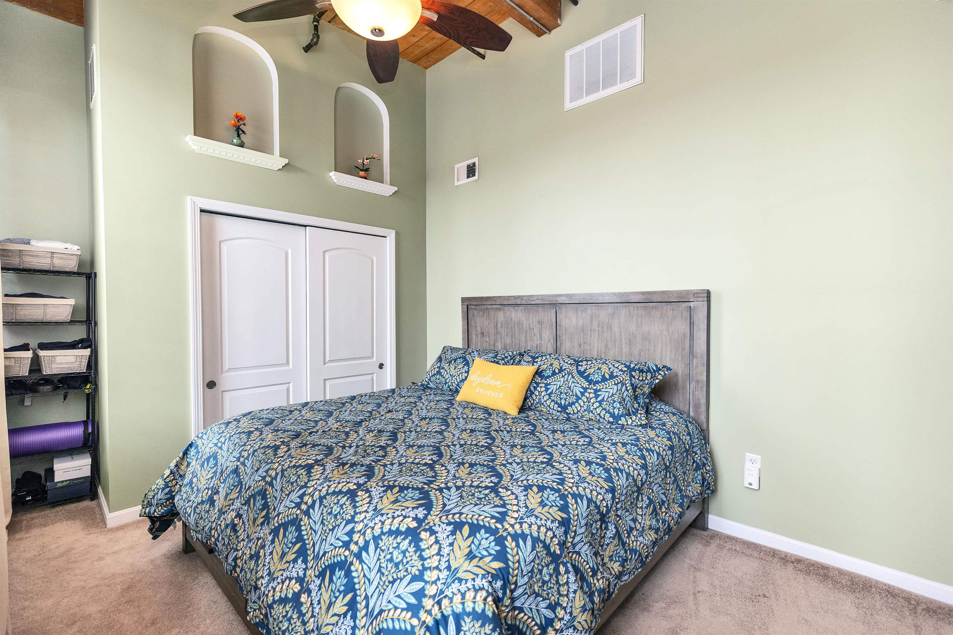 470 Silver Street, Unit 413 Manchester, NH 03103 - Photo 22 of 44