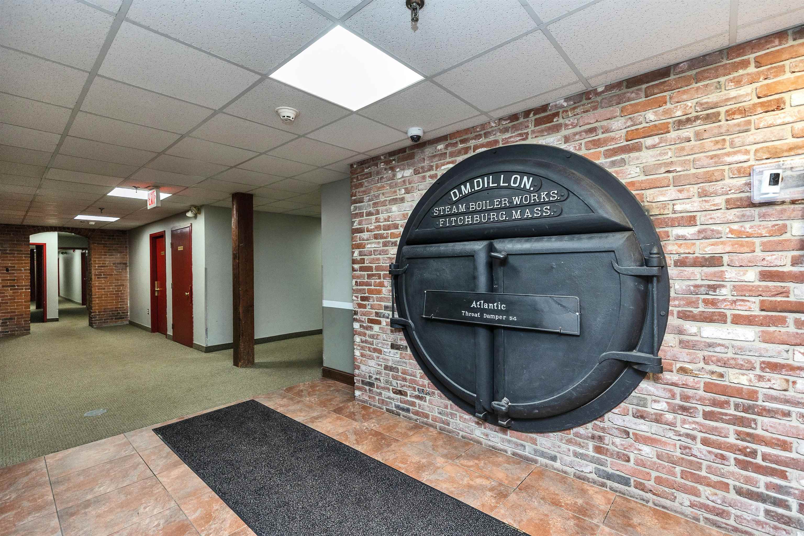 470 Silver Street, Unit 413 Manchester, NH 03103 - Photo 25 of 44