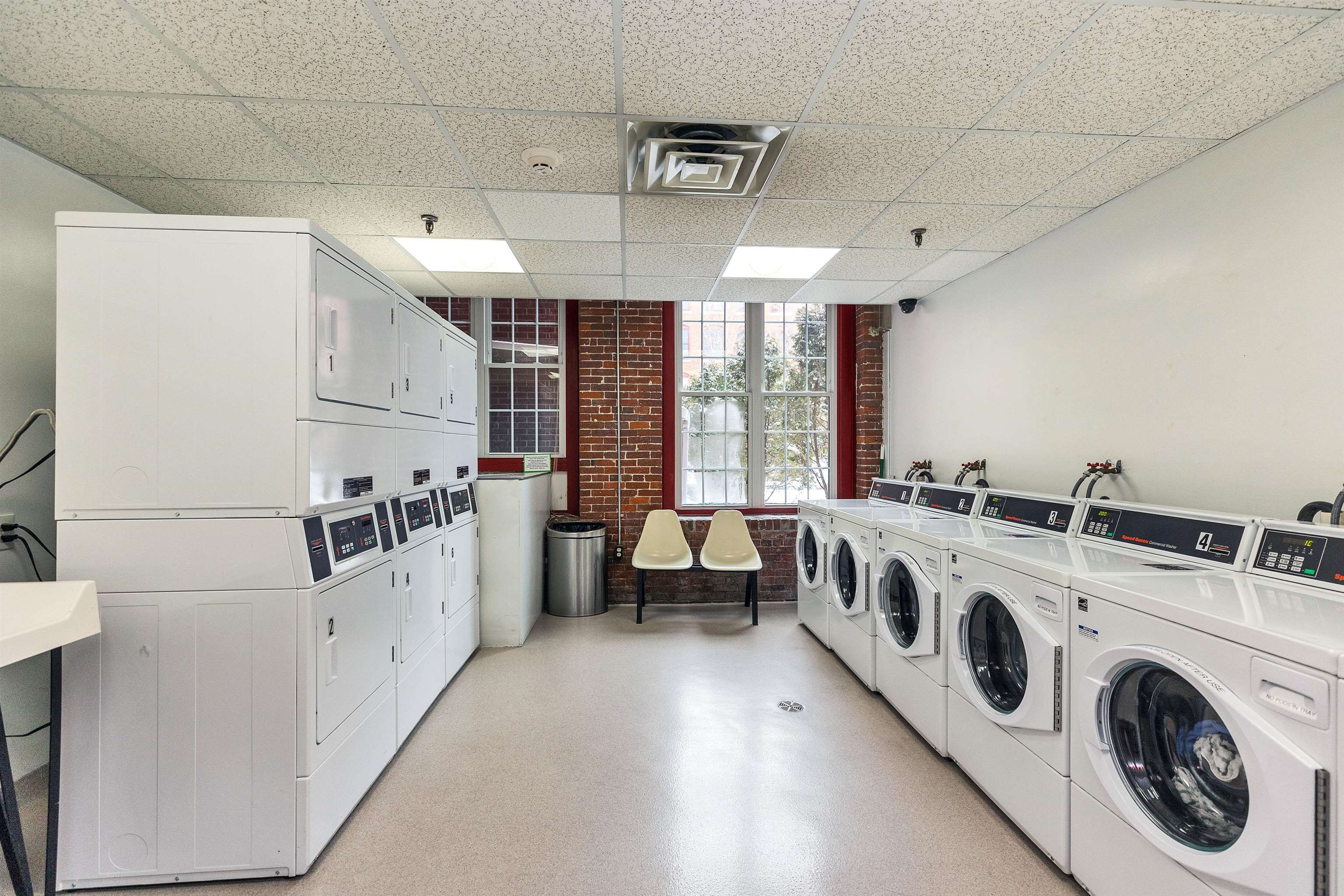 470 Silver Street, Unit 413 Manchester, NH 03103 - Photo 29 of 44