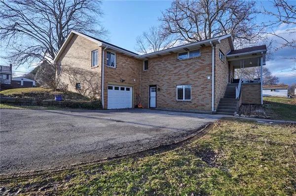 $324,900 | 114 Johnetta Road, Vandergrift, PA 15690