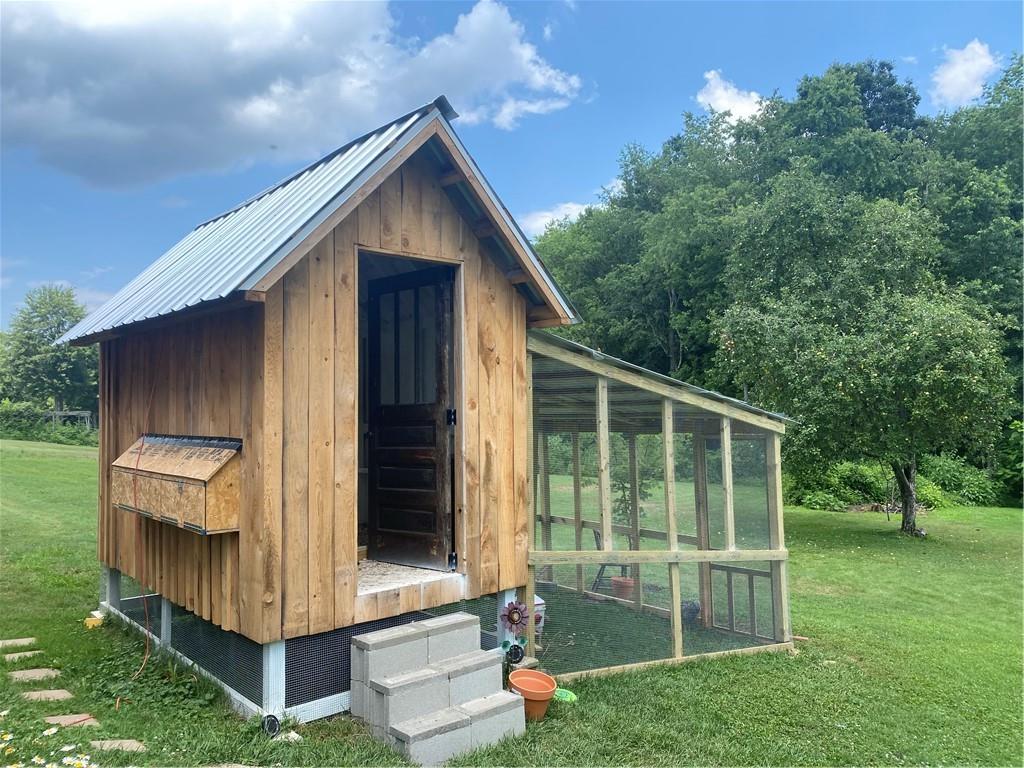 114 Johnetta Road Vandergrift, PA 15690 - Photo 47 of 50