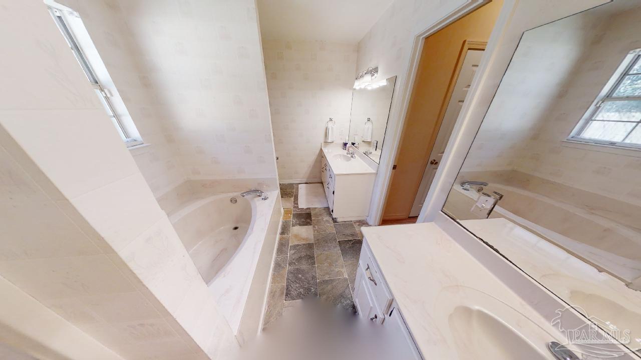 4372 Bayou Ridge Drive Pace, FL 32571 - Photo 10 of 21 Gallery Image 10