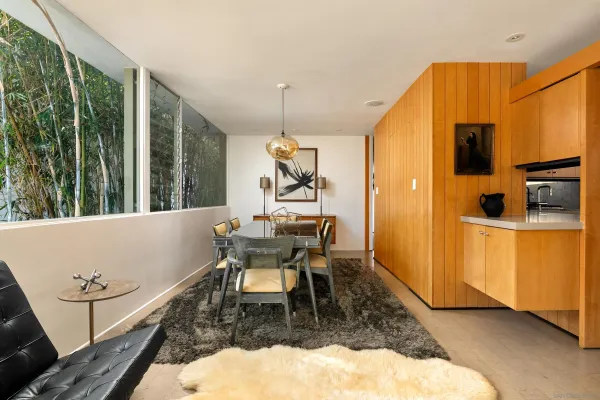 $2,629,000 | 5622 Linda Rosa Avenue, La Jolla, CA 92037