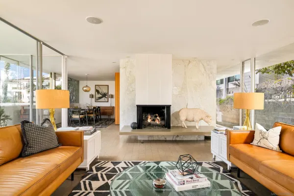 $2,629,000 | 5622 Linda Rosa Avenue, La Jolla, CA 92037
