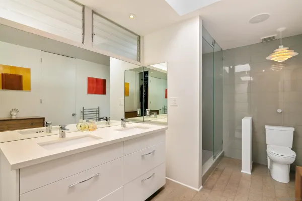 $2,629,000 | 5622 Linda Rosa Avenue, La Jolla, CA 92037