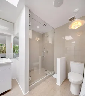 $2,599,000 | 5622 Linda Rosa Avenue, La Jolla, CA 92037