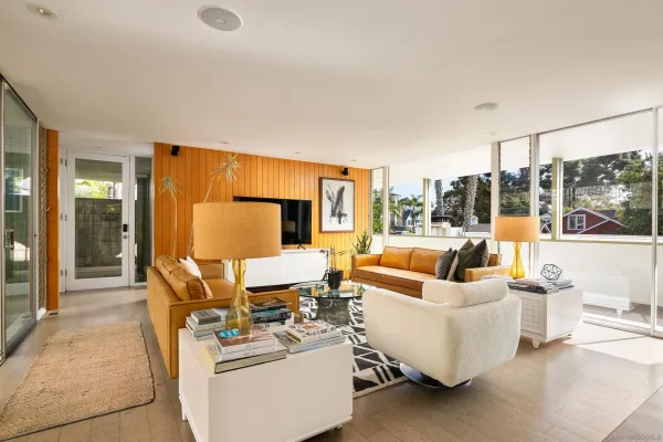 $2,629,000 | 5622 Linda Rosa Avenue, La Jolla, CA 92037