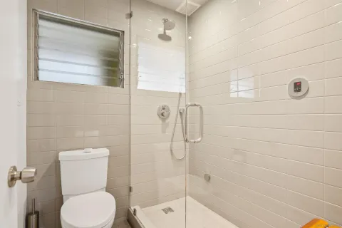 $2,599,000 | 5622 Linda Rosa Avenue, La Jolla, CA 92037