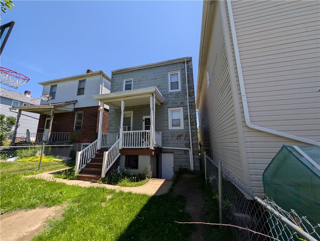 509 Locust Street Turtle Creek, PA 15145 - Photo 24 of 29