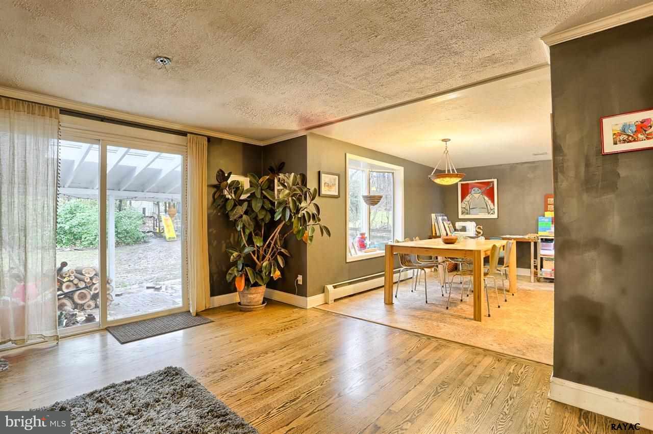 144 Highland Road York, PA 17403 - Photo 12 of 31 Gallery Image 12