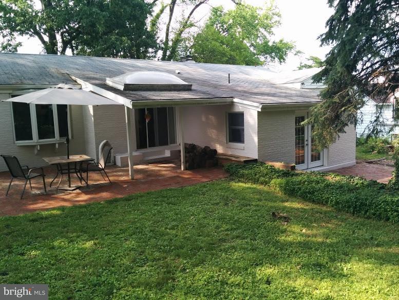144 Highland Road York, PA 17403 - Photo 3 of 31 Gallery Image 3