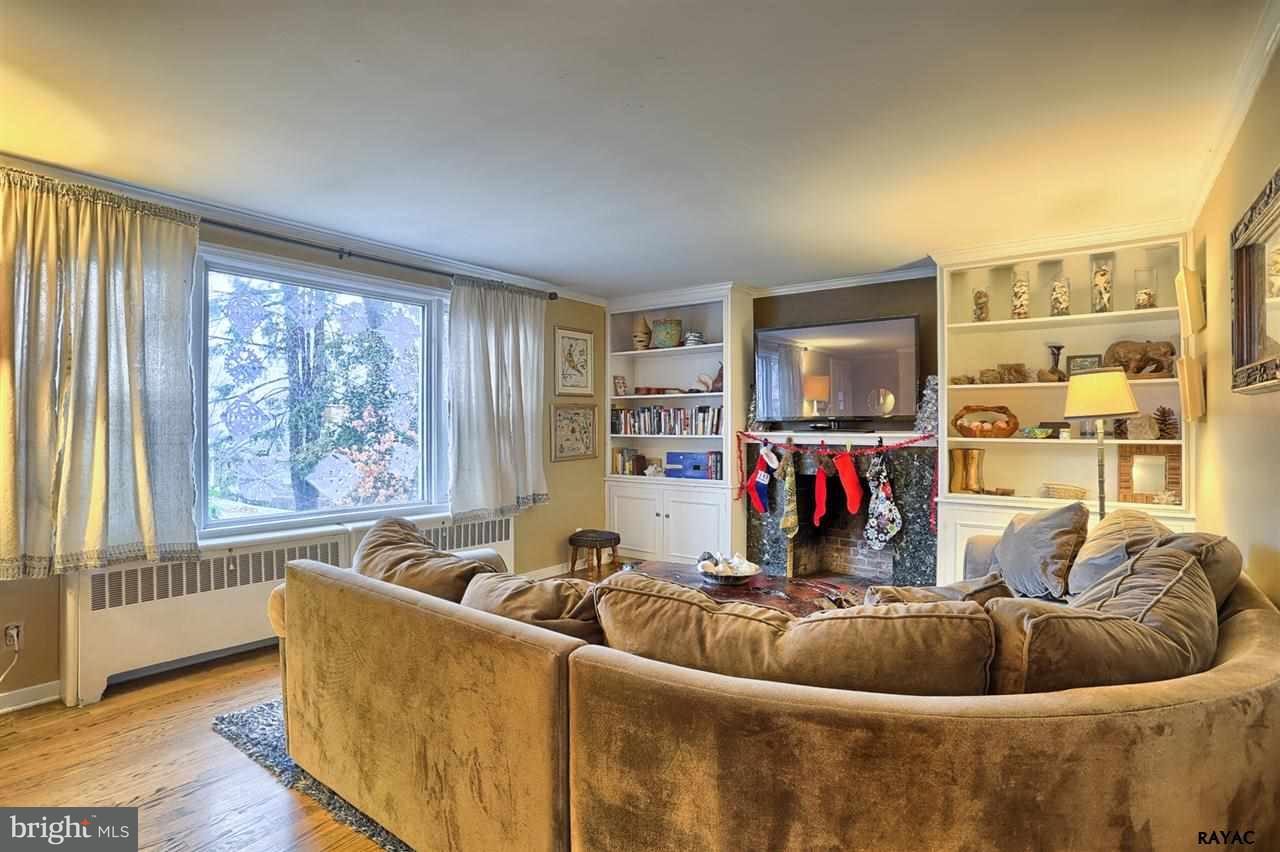 144 Highland Road York, PA 17403 - Photo 8 of 31 Gallery Image 8