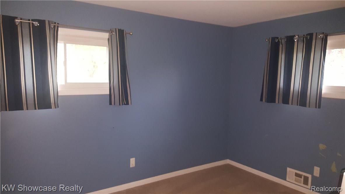 5417 Lennon Road Swartz Creek, MI 48473 - Photo 8 of 12 2017-11-02 14.28