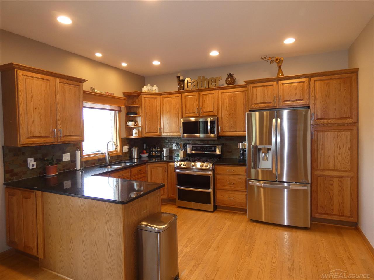 9964 Springborn Road Casco, MI 48064 - Photo 8 of 46 50041992-7.JPG