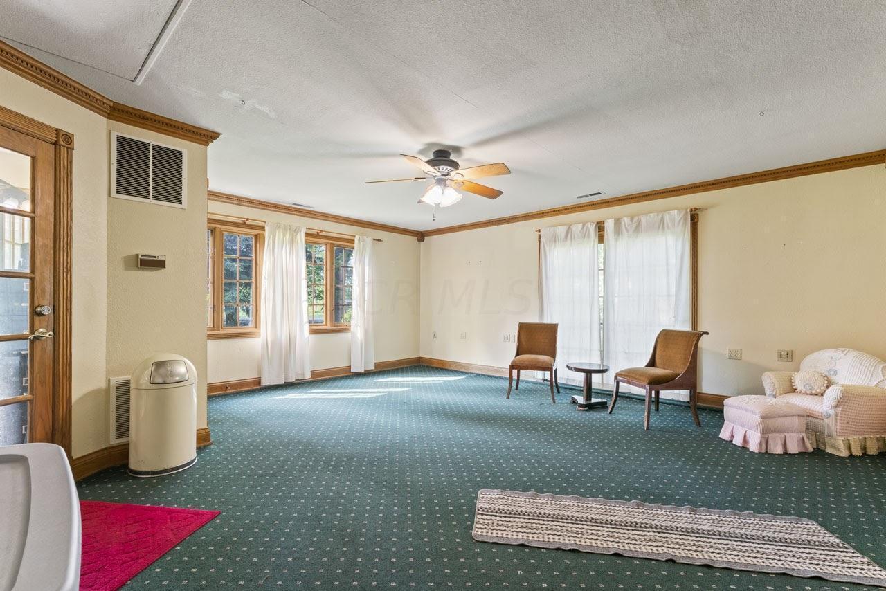 11939 Marne Road Newark, OH 43055 - Photo 59 of 66 Marne Rd garage office space
