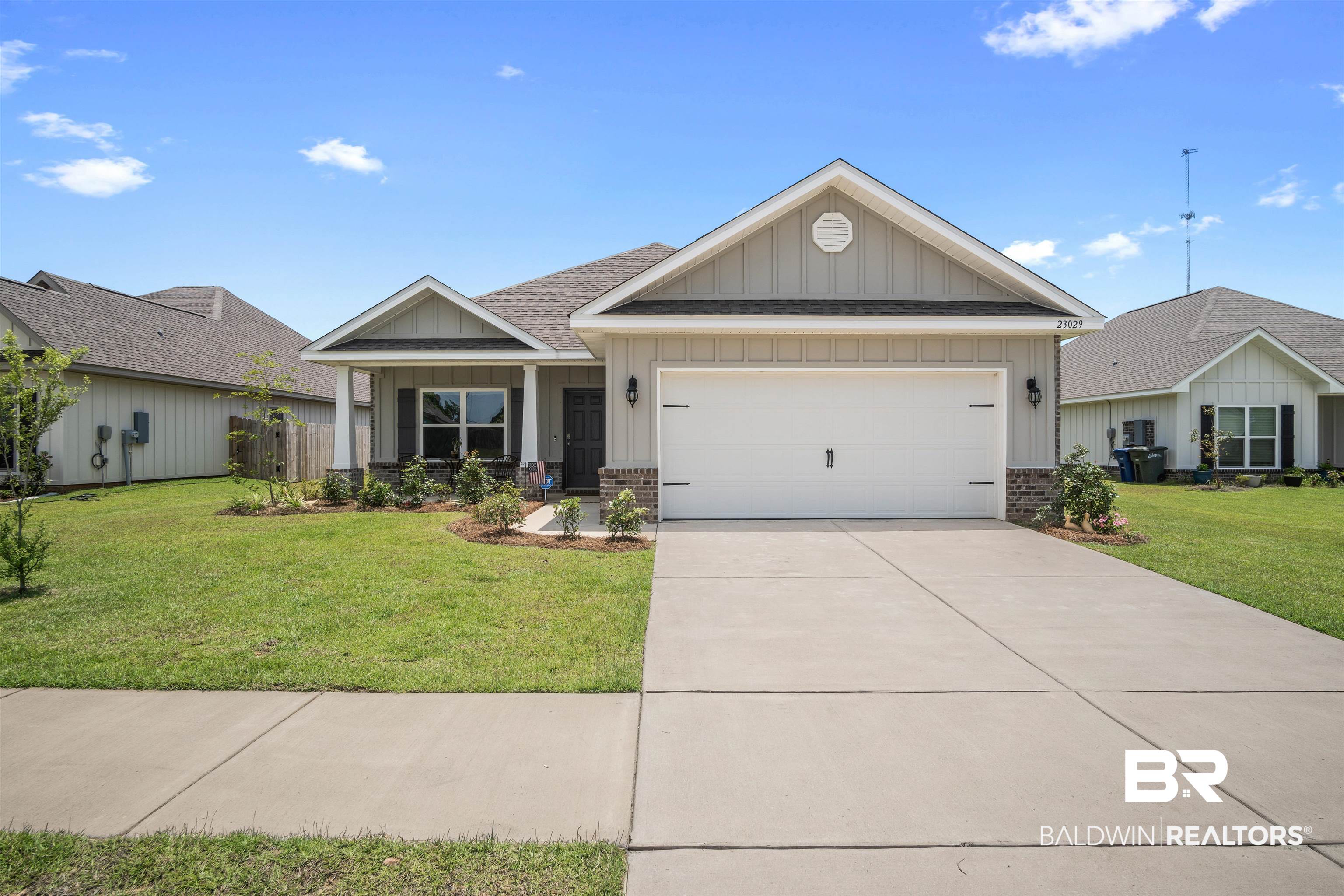 23029 Lieutenant Avenue Foley, AL 36535 - Photo 3 of 36