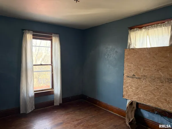 $39,900 | 905 East South Street, Galesburg, IL 61401