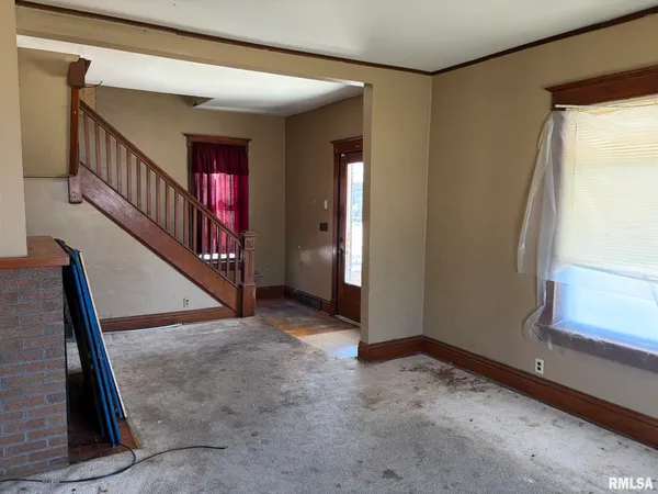 $39,900 | 905 East South Street, Galesburg, IL 61401