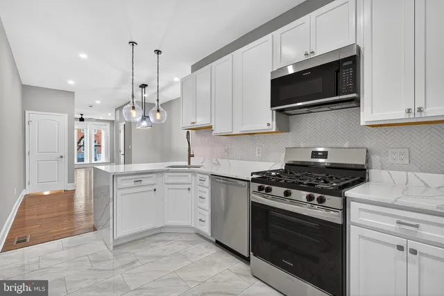 $289,000 | 1136 North Fulton Avenue, Baltimore, MD 21217