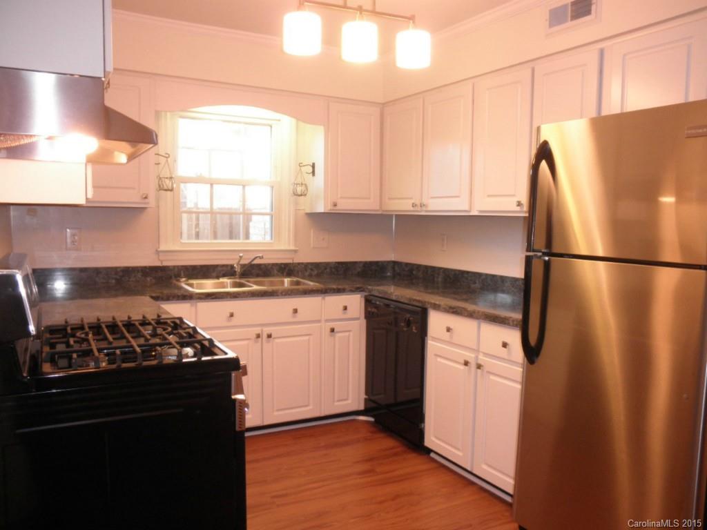 1712 Roxborough Road, Unit B Charlotte, NC 28211 - Photo 5 of 24