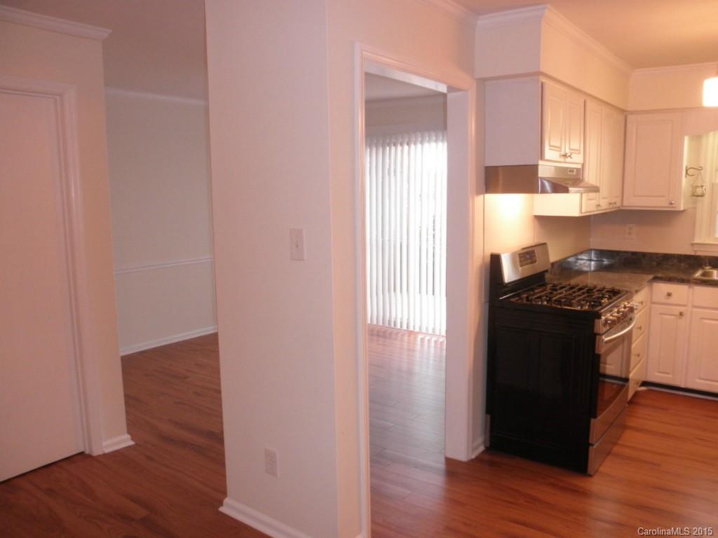 1712 Roxborough Road, Unit B Charlotte, NC 28211 - Photo 8 of 24