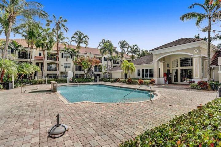5900 West Sample Road, Unit 304 Coral Springs, FL 33067 - Photo 16 of 18 Pool