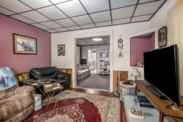 $400,000 | 914 Courtney Street Northwest, Grand Rapids, MI 49504