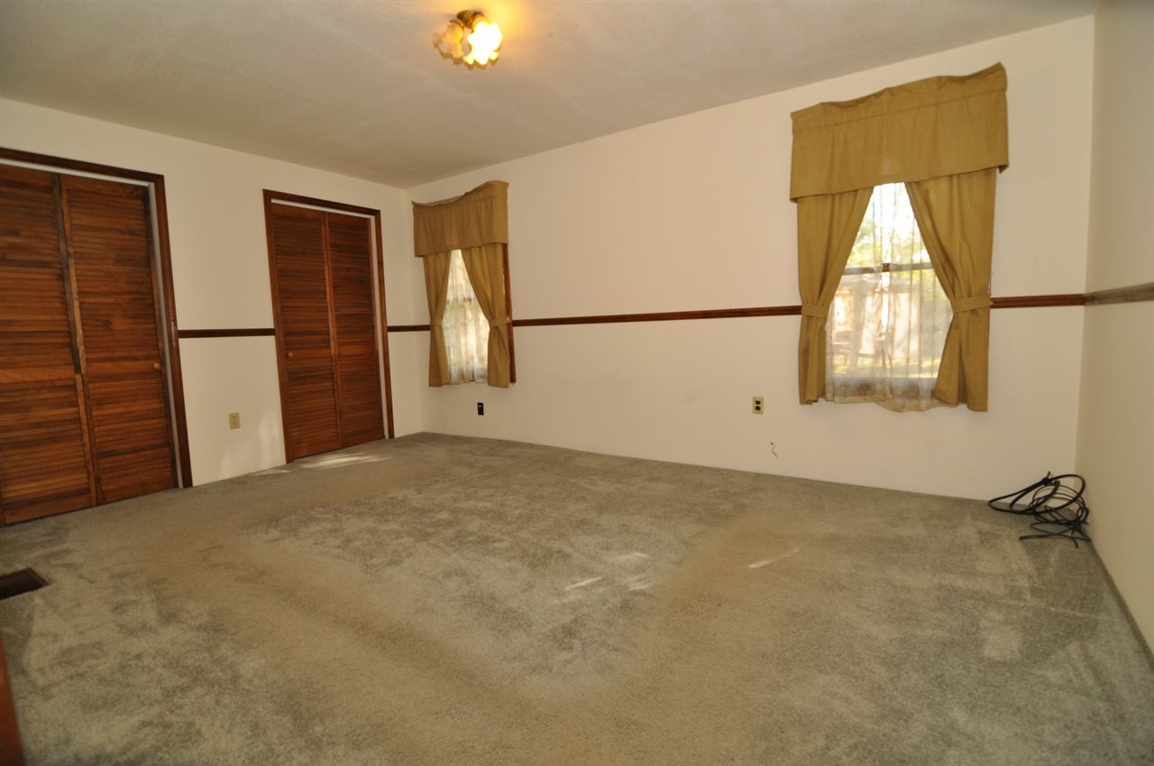 4415 Fickas Road Evansville, IN 47714 - Photo 14 of 21 Gallery Image 14