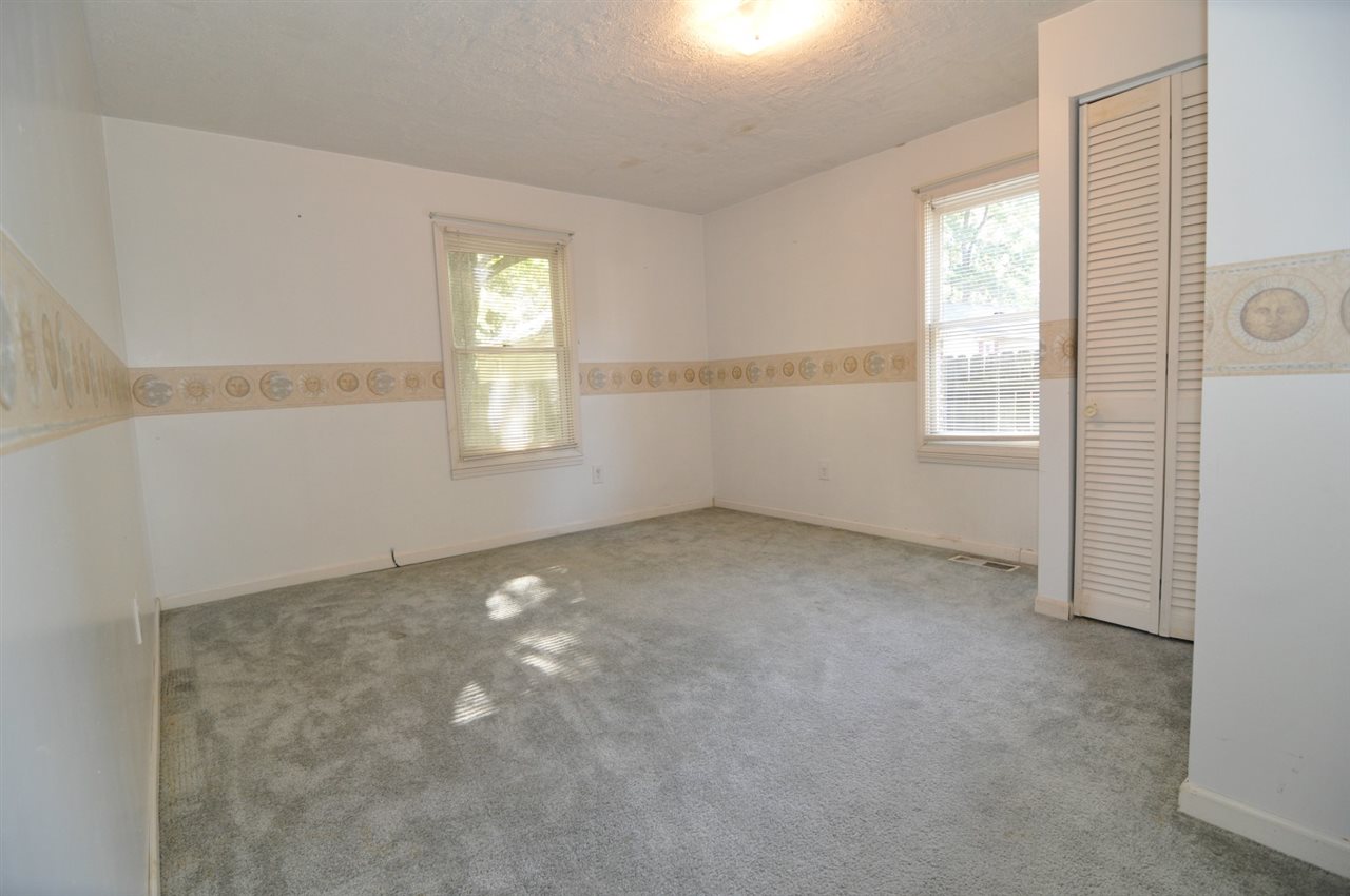 4415 Fickas Road Evansville, IN 47714 - Photo 10 of 21 Gallery Image 10