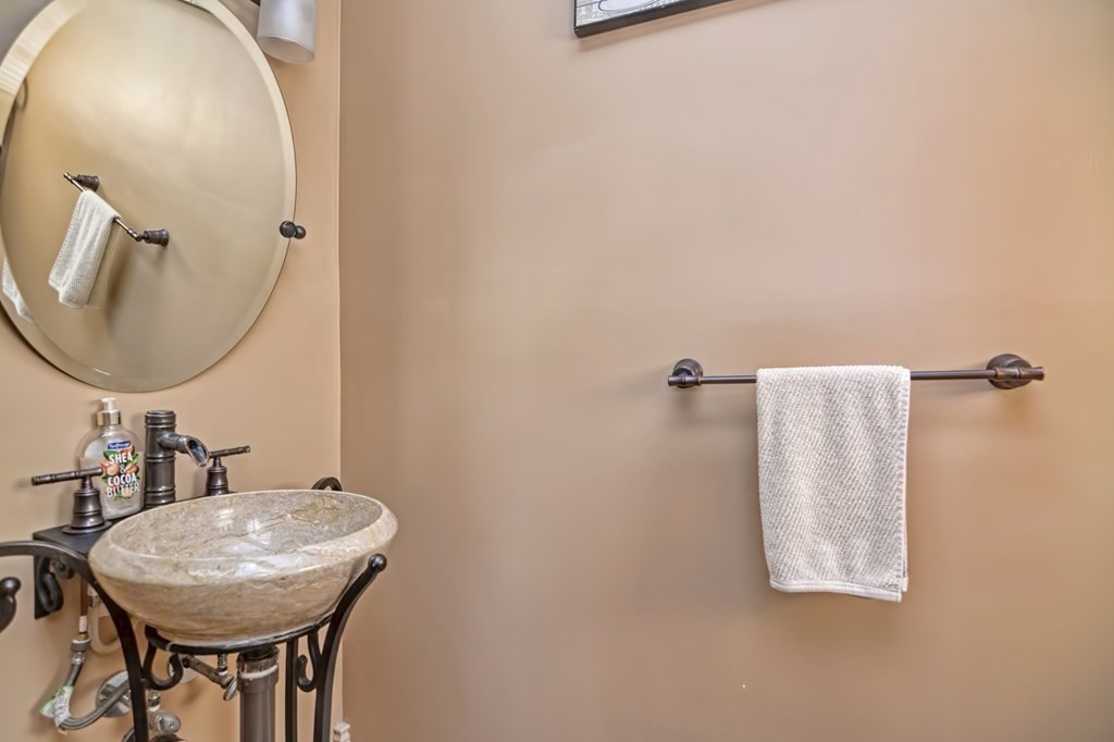 7 Joey Road Revere, MA 02151 - Photo 11 of 25 Gallery Image 11