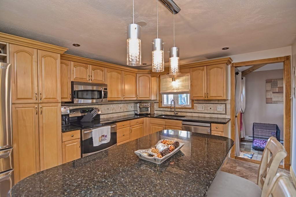 7 Joey Road Revere, MA 02151 - Photo 3 of 25 Gallery Image 3