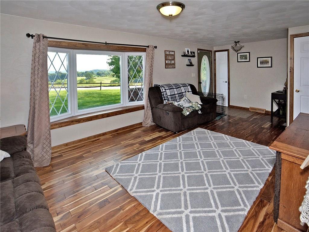 3071 Bushy Run Road Jeannette, PA 15644 - Photo 8 of 25 Gallery Image 8