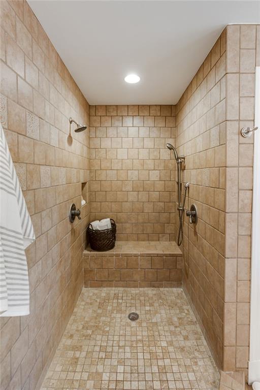 2736 Kenmore Road Richmond, VA 23225 - Photo 28 of 43 Primary Bath