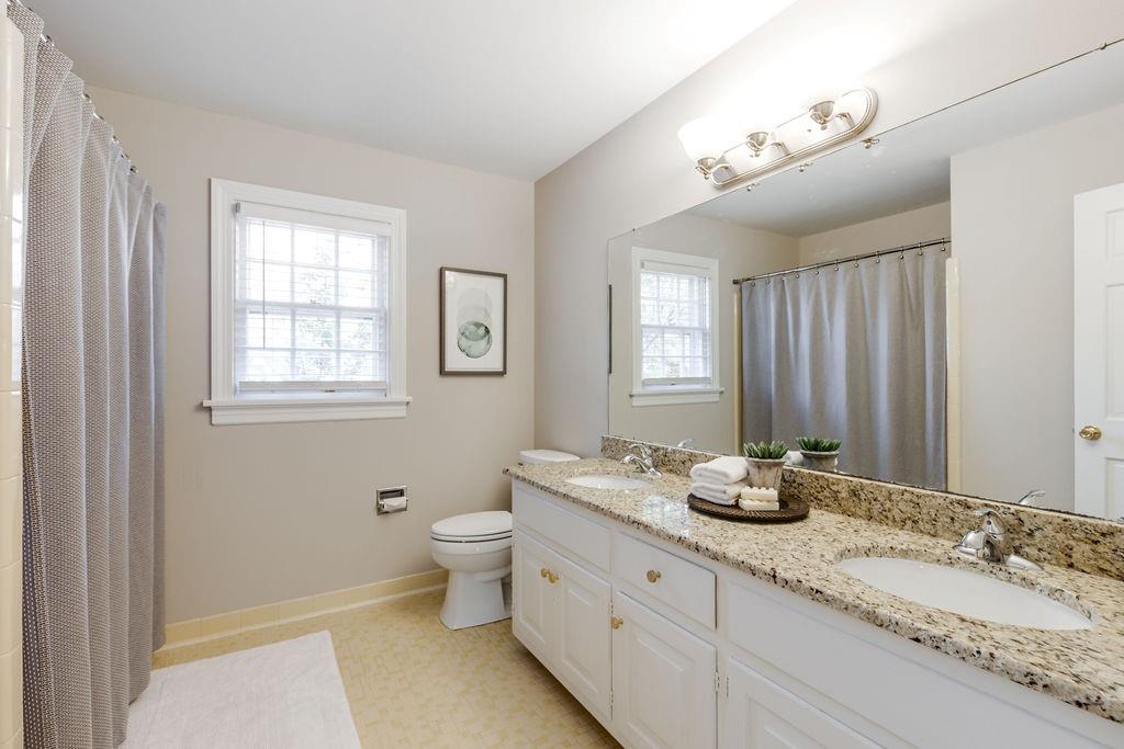 2736 Kenmore Road Richmond, VA 23225 - Photo 37 of 43 Gallery Image 37