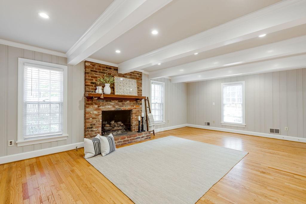 2736 Kenmore Road Richmond, VA 23225 - Photo 8 of 43 Gallery Image 8