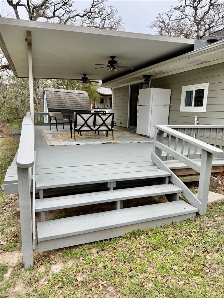 712 Tanglewood Somerville, TX 77879 - Photo 22 of 42