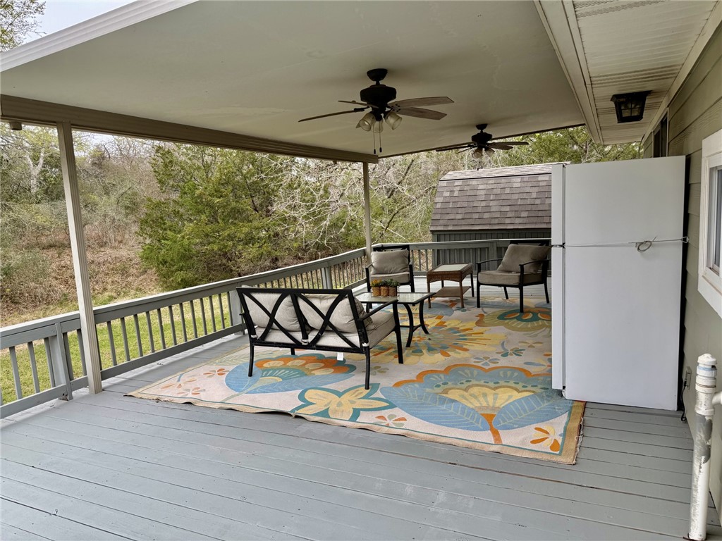 712 Tanglewood Somerville, TX 77879 - Photo 32 of 42