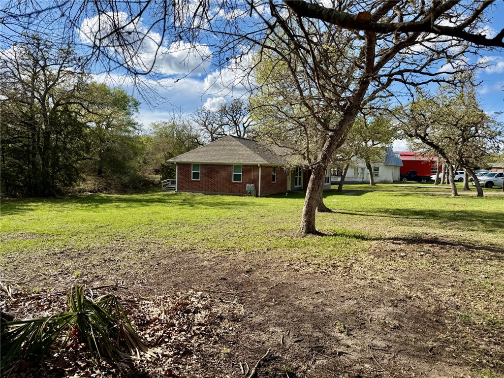 712 Tanglewood Somerville, TX 77879 - Photo 36 of 42