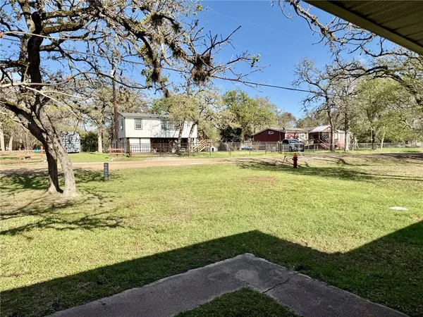 $249,000 | 712 Tanglewood, Somerville, TX 77879