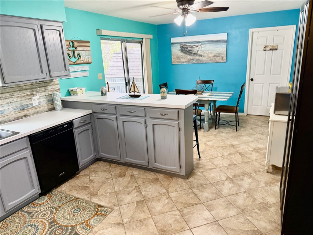 712 Tanglewood Somerville, TX 77879 - Photo 6 of 42