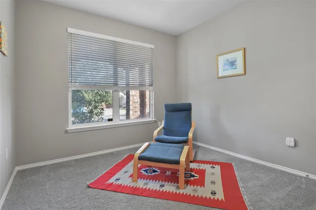 $325,000 | 301 Jarbridge Drive, Kyle, TX 78640