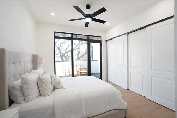 $1,945,000 | 4708 Laurel Street, Bellaire, TX 77401