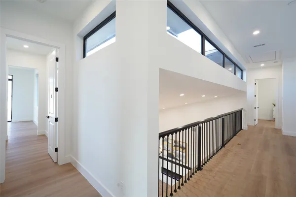 $1,945,000 | 4708 Laurel Street, Bellaire, TX 77401