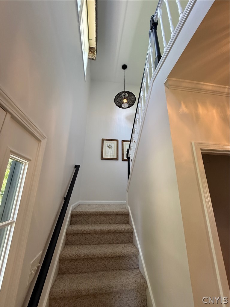 8484 Gaskin Road Clay, NY 13027 - Photo 12 of 50 Gallery Image 12