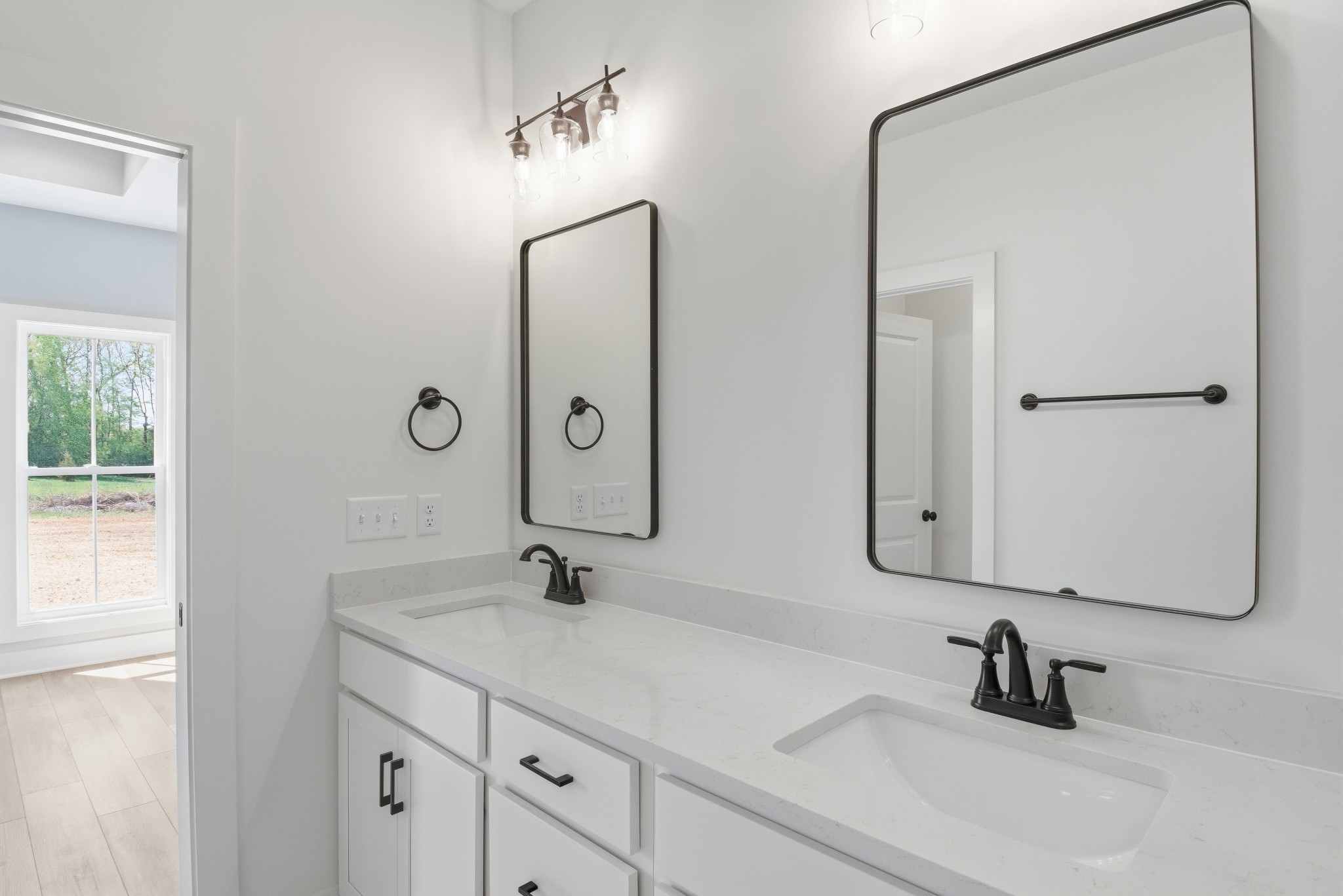 4359 Bybee Branch Road McMinnville, TN 37110 - Photo 13 of 25